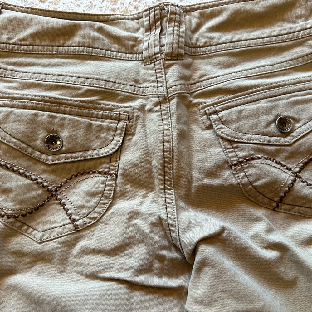 Maurices Tan 100% Cotton Capri Jeans Pants